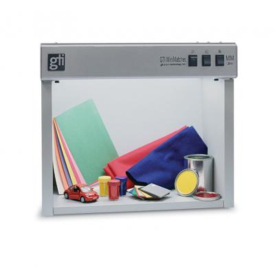 Colour assessment cabinet